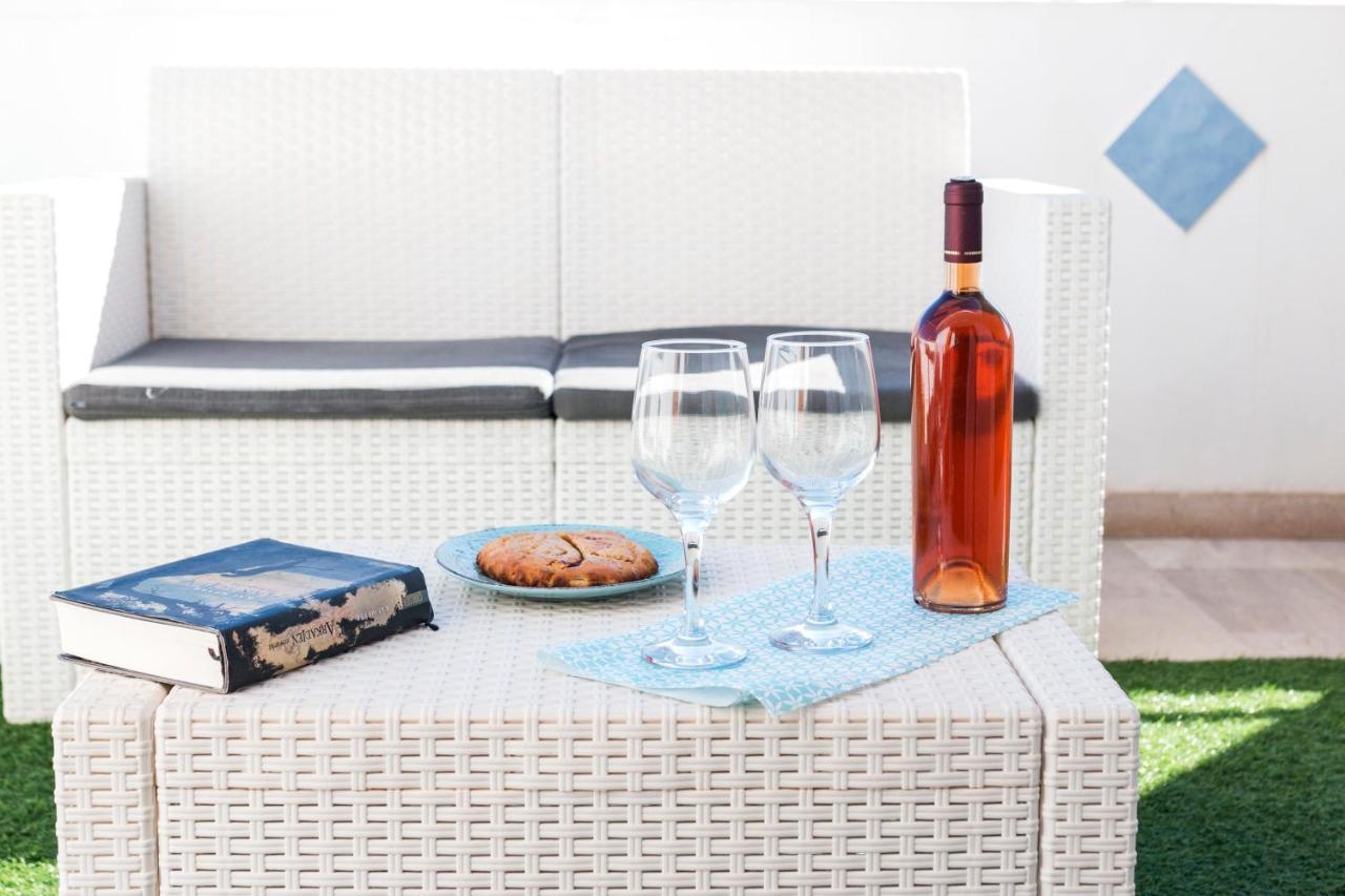 White Rose Suite Apartment Cala Gonone Buitenkant foto