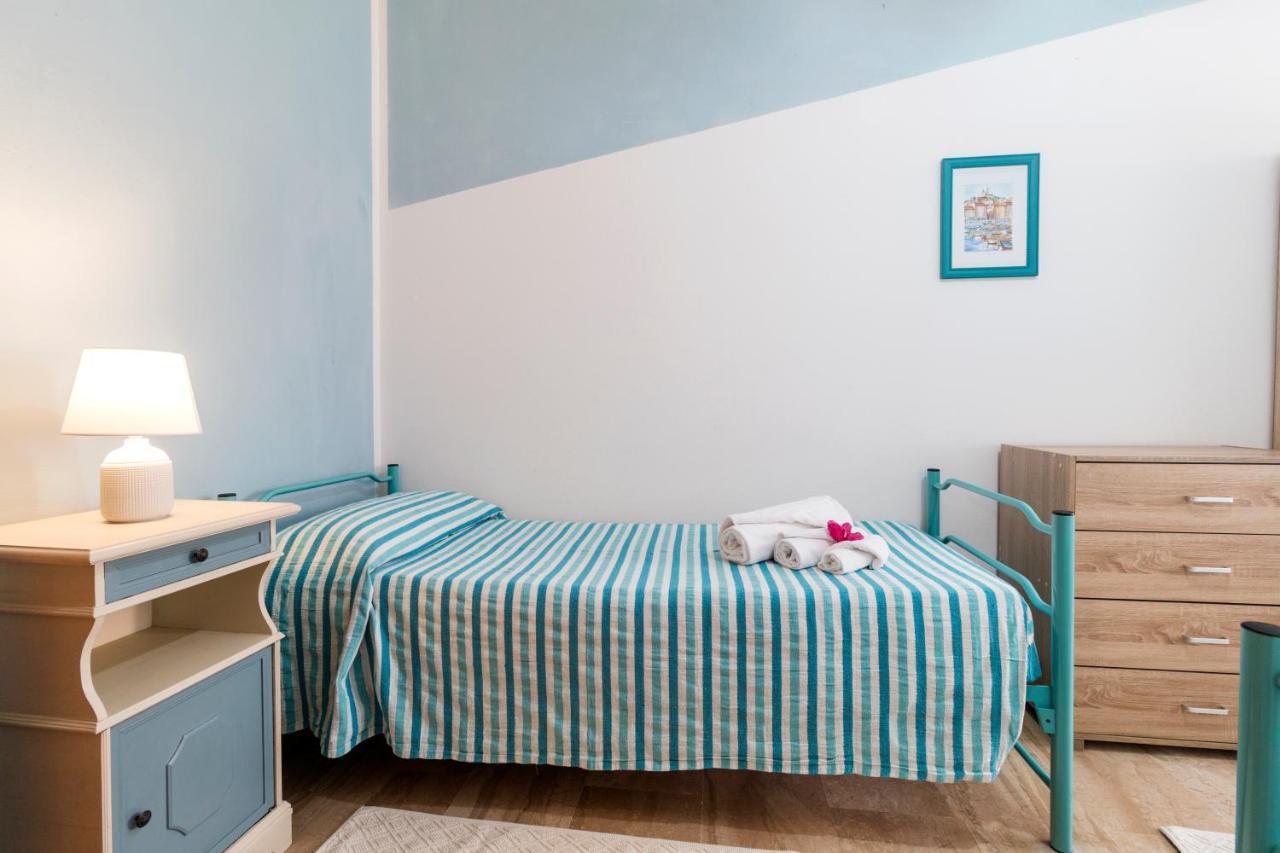 White Rose Suite Apartment Cala Gonone Buitenkant foto