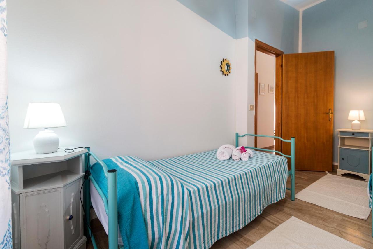 White Rose Suite Apartment Cala Gonone Buitenkant foto